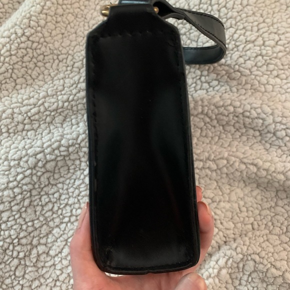 Baguette Shoulder Bag Duo - Picture 6 of 13